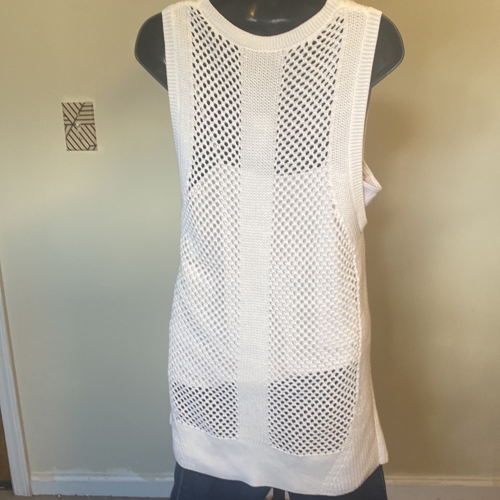 NWT BANANA REPUBLIC WOMEN’S WHITE SLEEVELESS KNIT SWEATER MESH TOP - Picture 5 of 11
